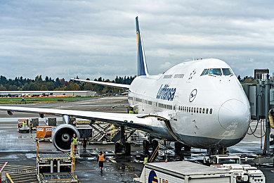 动视暴雪公开《使命召唤》版劳拉正脸